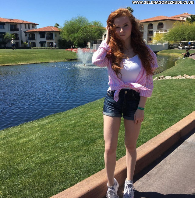 Francesca Capaldi No Source Beautiful Sexy Posing Hot Celebrity Babe Famous And Nude