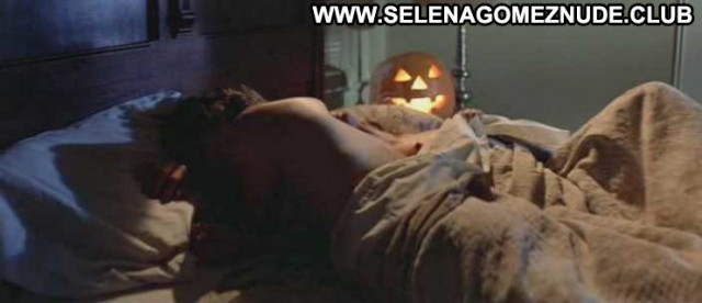 Pj Soles Halloween Posing Hot Breasts Beautiful Celebrity Sex Babe