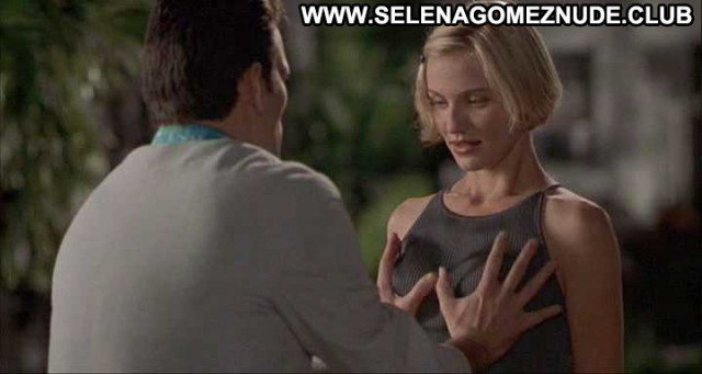 Cameron Diaz Theres Something About Mary Posing Hot Celebrity Nipples