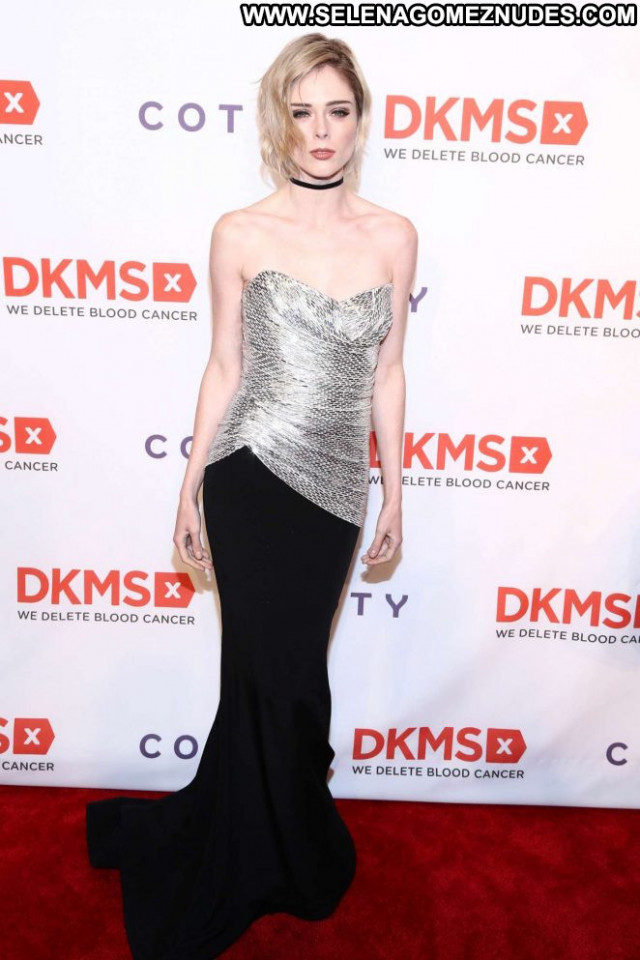 Coco Rocha Big Love Posing Hot Beautiful Paparazzi Babe Celebrity New