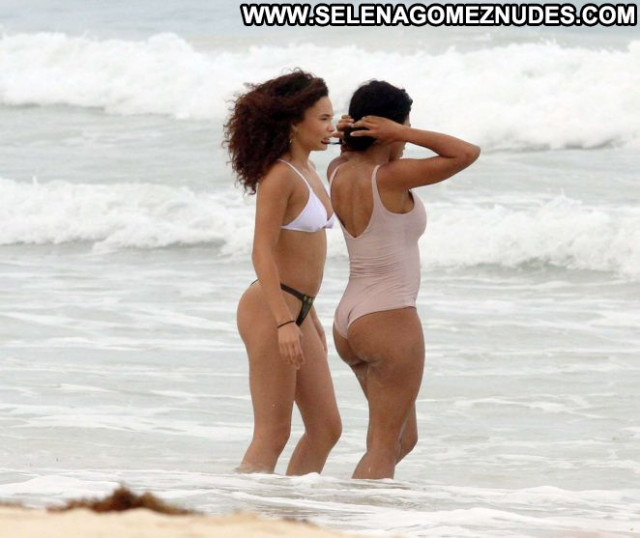 Ashley Moore The Beach Bikini Beach Babe Celebrity Mexico Posing Hot