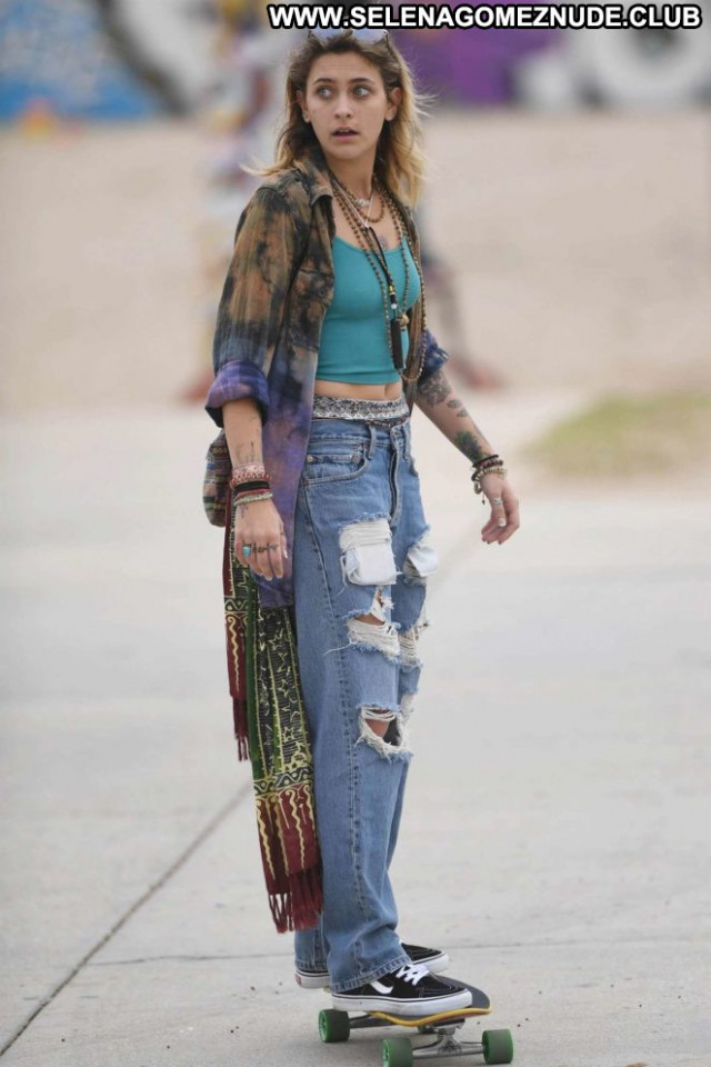 Paris Jackson No Source Babe Beautiful Celebrity Posing Hot Paparazzi