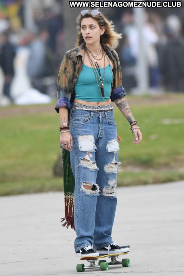 Paris Jackson No Source  Paparazzi Celebrity Babe Posing Hot Beautiful