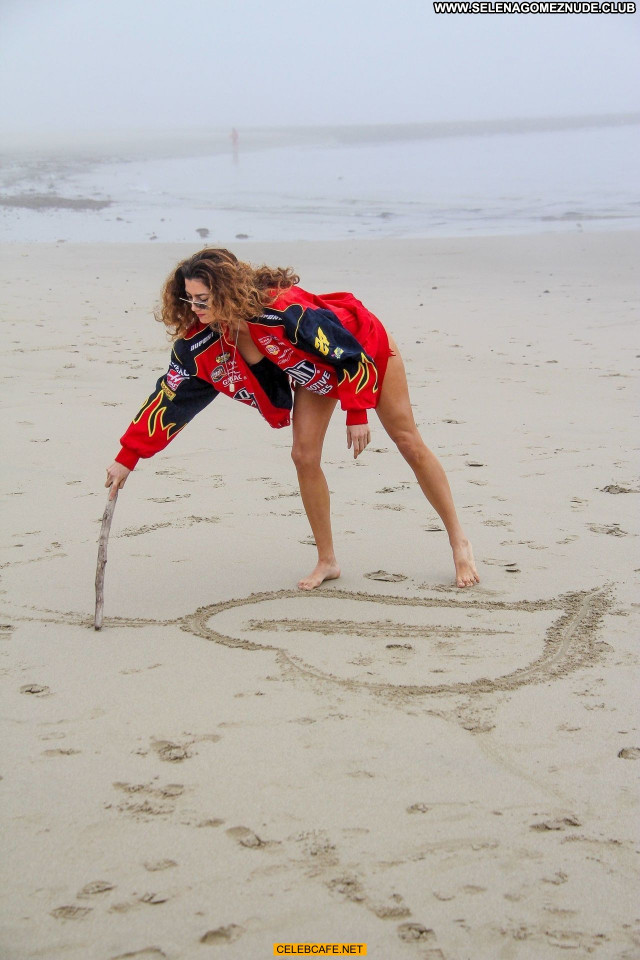 Blanca Blanco No Source Beautiful Celebrity Posing Hot Babe Beach