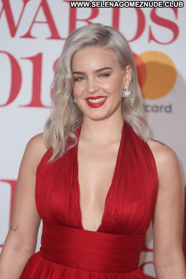 Anne Marie Brit Awards  Awards Posing Hot Beautiful Celebrity Babe