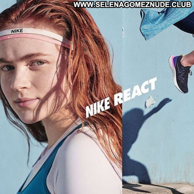 Sadie Sink No Source Celebrity Posing Hot Babe Paparazzi Beautiful