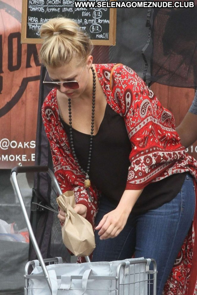 Jodie Sweetin Farmers Market  Angel Paparazzi Beautiful Farm Los