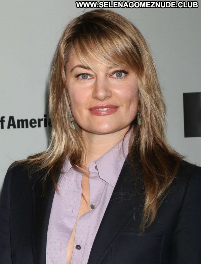 Madchen Amick No Source  Celebrity Paparazzi Posing Hot Beautiful Babe