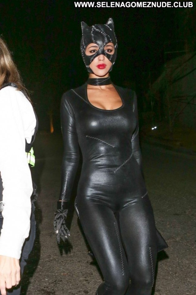Kate Hudson Halloween Party West Hollywood Posing Hot Beautiful