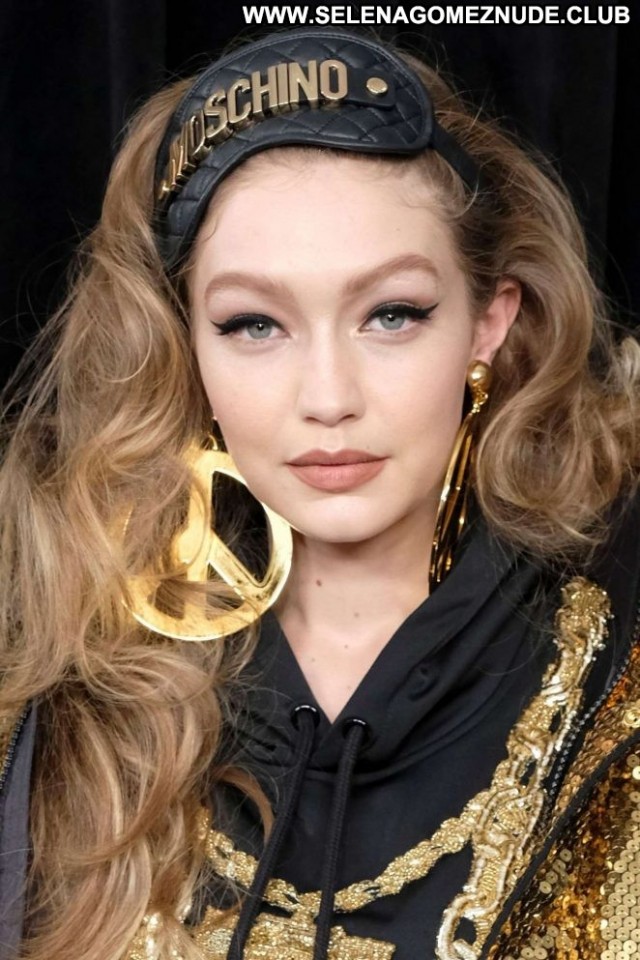 Gigi Hadid Fashion Show Fashion Babe New York Celebrity Beautiful