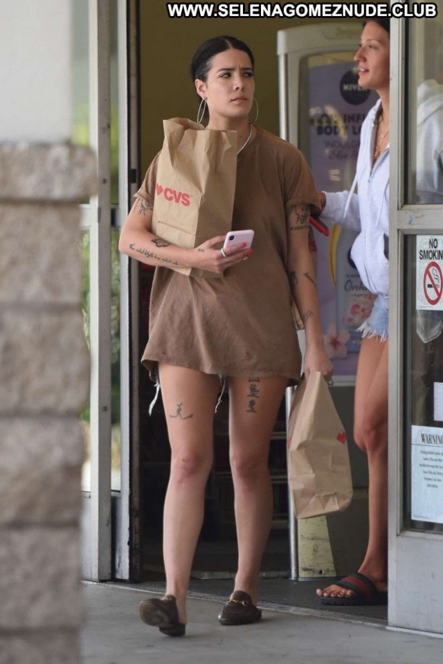 Halsey Los Angeles Babe Shopping Los Angeles Paparazzi Angel