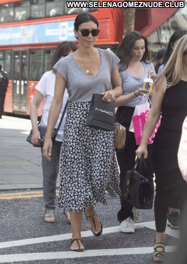 Christine Lampard No Source Beautiful Babe Posing Hot Paparazzi