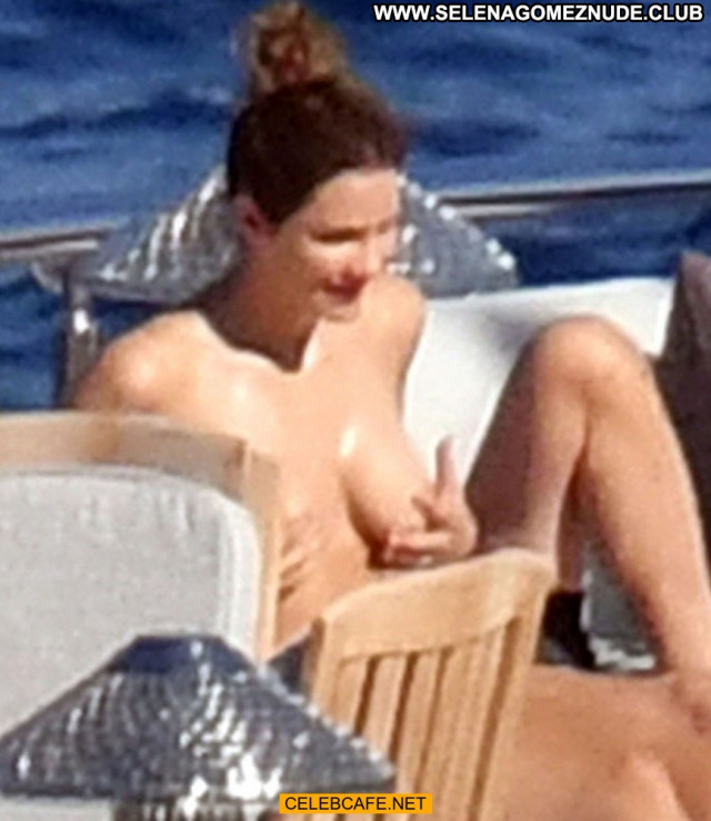Katharine Mcphee No Source Yacht Posing Hot Topless Celebrity