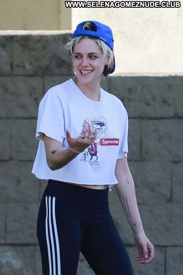 Kristen Stewart Los Angeles Celebrity Beautiful Posing Hot Babe