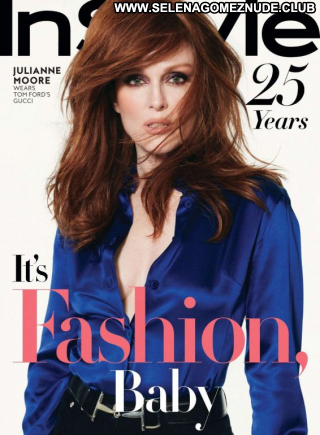 Julianne Moore Style Magazine  Beautiful Paparazzi Celebrity Posing