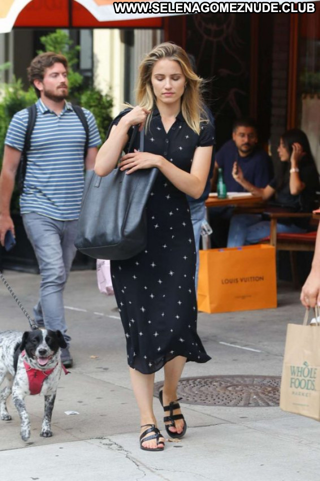 Dianna Agron New York Babe Beautiful Paparazzi Posing Hot Celebrity