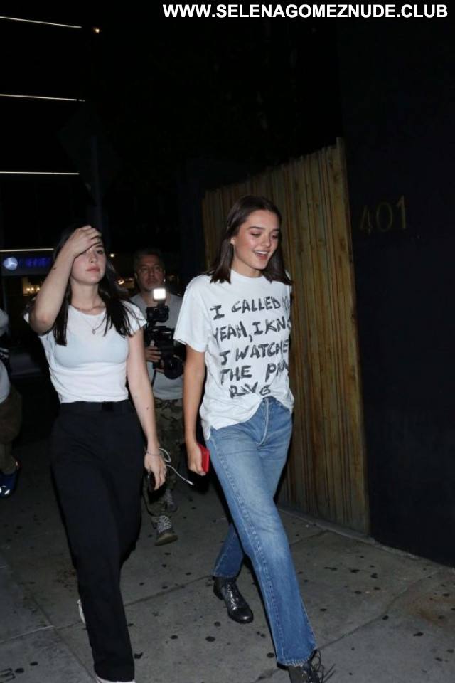 Charlotte Lawrence West Hollywood  Celebrity Paparazzi Posing Hot