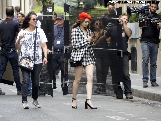 Lily Collins No Source  Posing Hot Beautiful Babe Celebrity Sexy