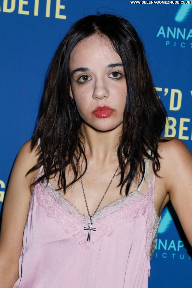 Lorelei Linklater No Source Beautiful Babe Posing Hot Celebrity Sexy