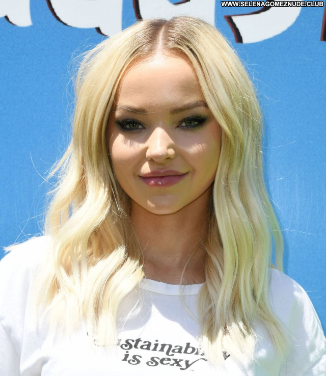 Dove Cameron No Source Beautiful Babe Celebrity Posing Hot Sexy