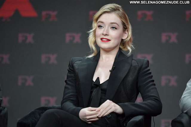 Sarah Bolger No Source Posing Hot Beautiful Babe Sexy Celebrity