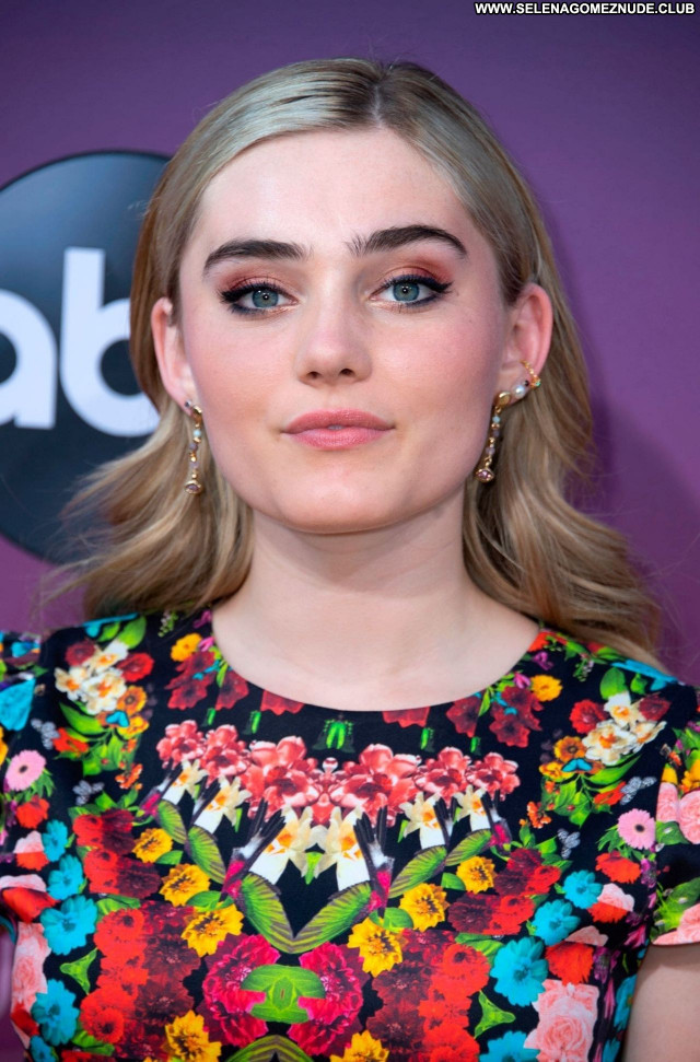 Meg Donnelly No Source Sexy Babe Celebrity Beautiful Posing Hot