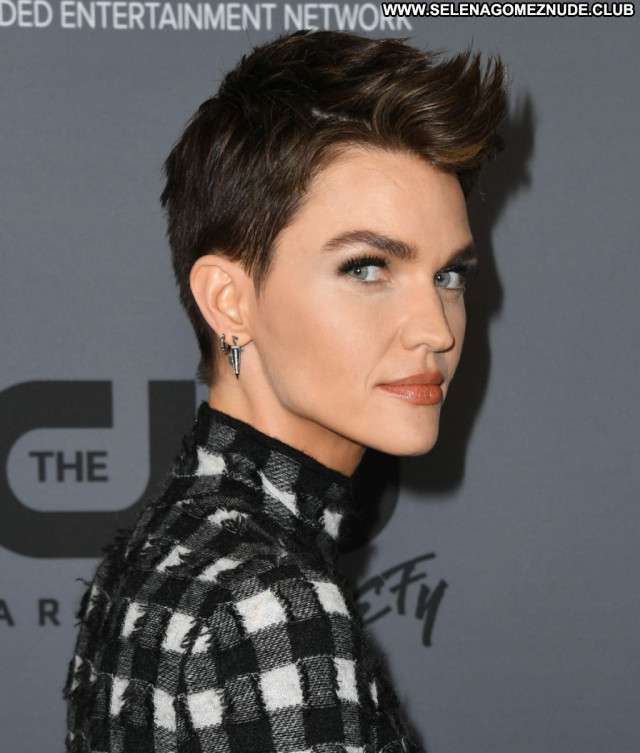Ruby Rose No Source Celebrity Sexy Beautiful Babe Posing Hot