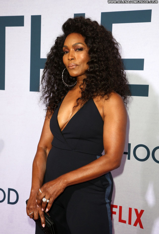 Angela Bassett No Source Babe Beautiful Celebrity Posing Hot Sexy