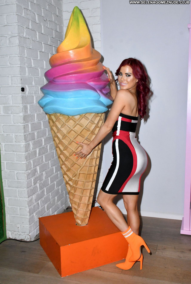 Carla Howe No Source Babe Celebrity Beautiful Posing Hot Sexy