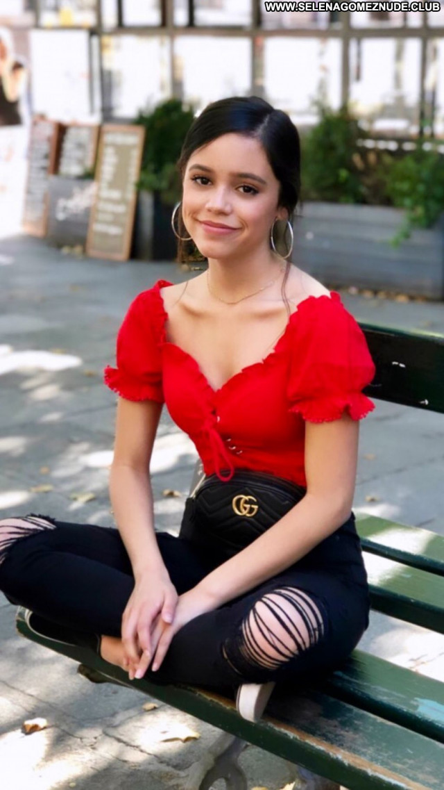 Jenna ortega nude photos