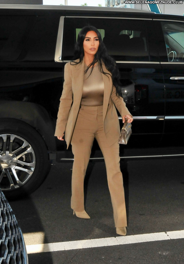 Kim Kardashian No Source Sexy Beautiful Posing Hot Celebrity Babe