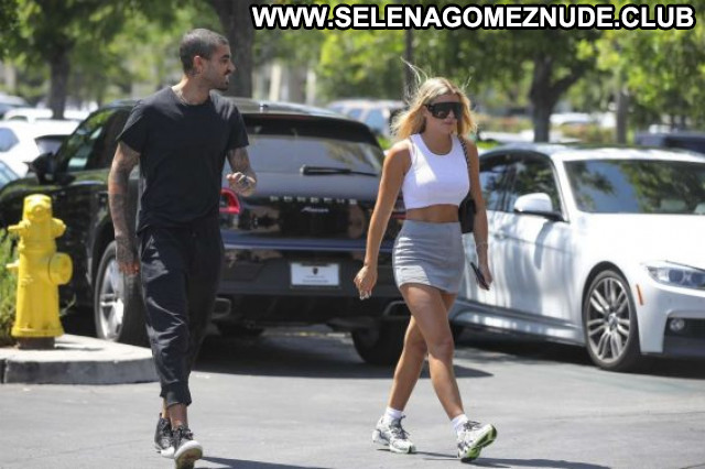 Sofia Richie No Source Posing Hot Babe Beautiful Celebrity Paparazzi