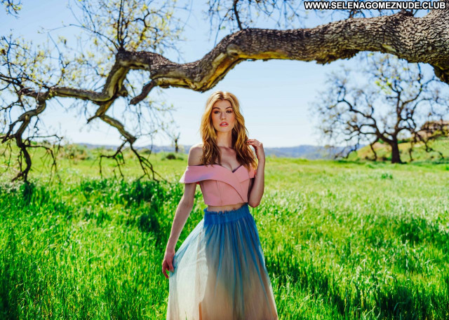 Katherine Mcnamara No Source Babe Celebrity Sexy Beautiful Posing Hot