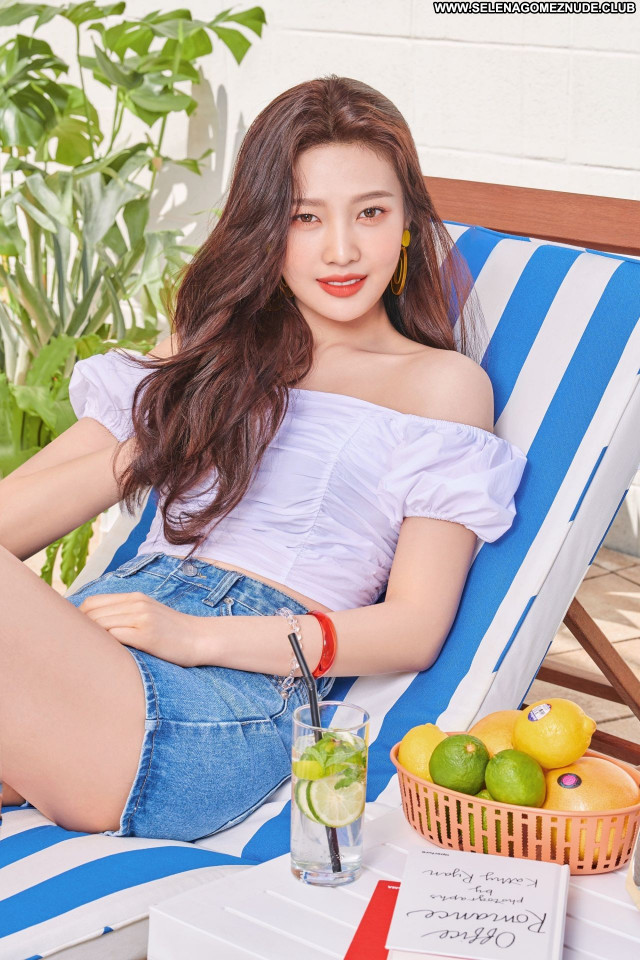 Red Velvet No Source Celebrity Beautiful Babe Posing Hot Sexy