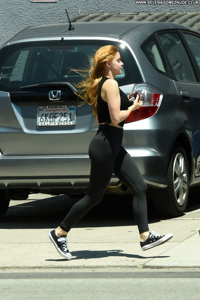 Ariel Winter No Source Babe Beautiful Posing Hot Celebrity Sexy
