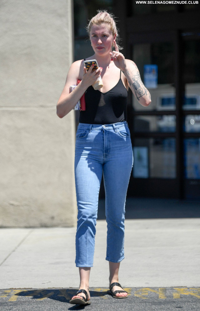 Ireland Baldwin No Source Beautiful Sexy Celebrity Posing Hot Babe