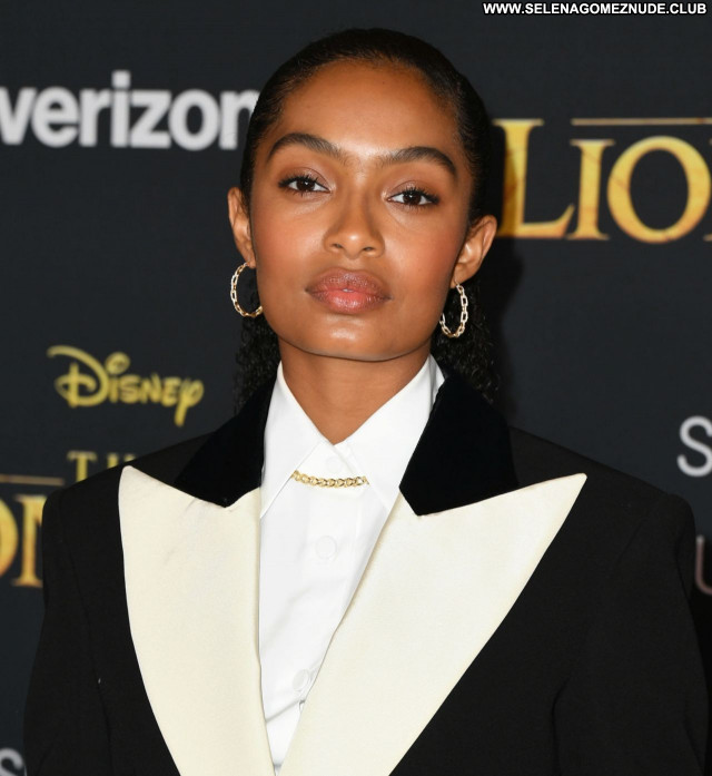 Yara Shahidi No Source Beautiful Sexy Babe Posing Hot Celebrity