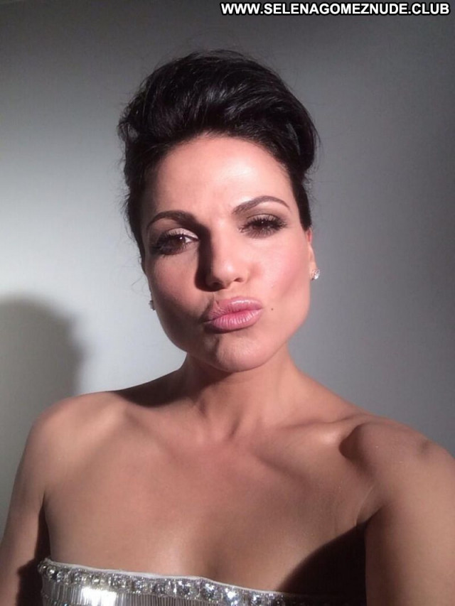 Nude lana parrilla