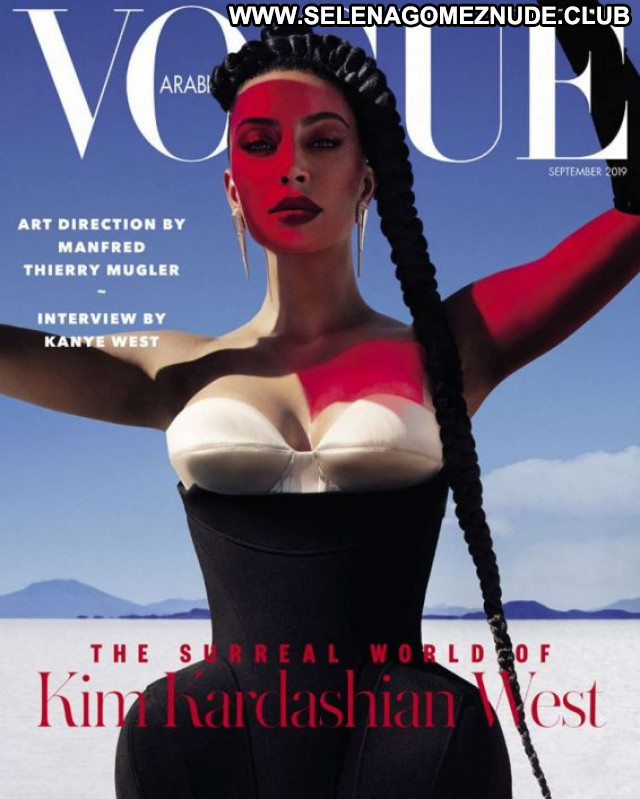 Kim Kardashian Vogue Magazine Babe Beautiful Paparazzi Celebrity