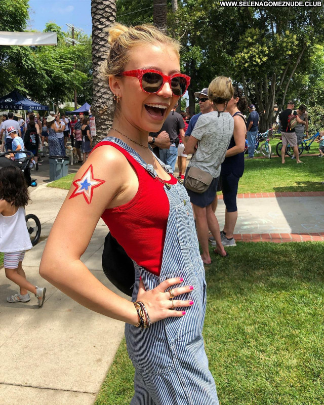 G Hannelius No Source Posing Hot Celebrity Sexy Beautiful Babe