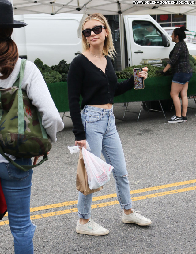 Genevieve Hannelius No Source Sexy Posing Hot Celebrity Babe Beautiful