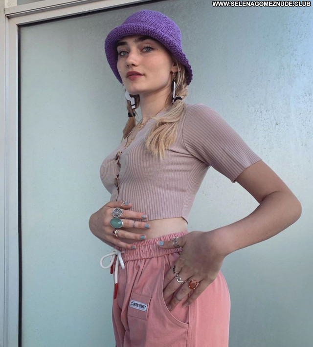 Meg Donnelly No Source Celebrity Posing Hot Beautiful Babe Sexy