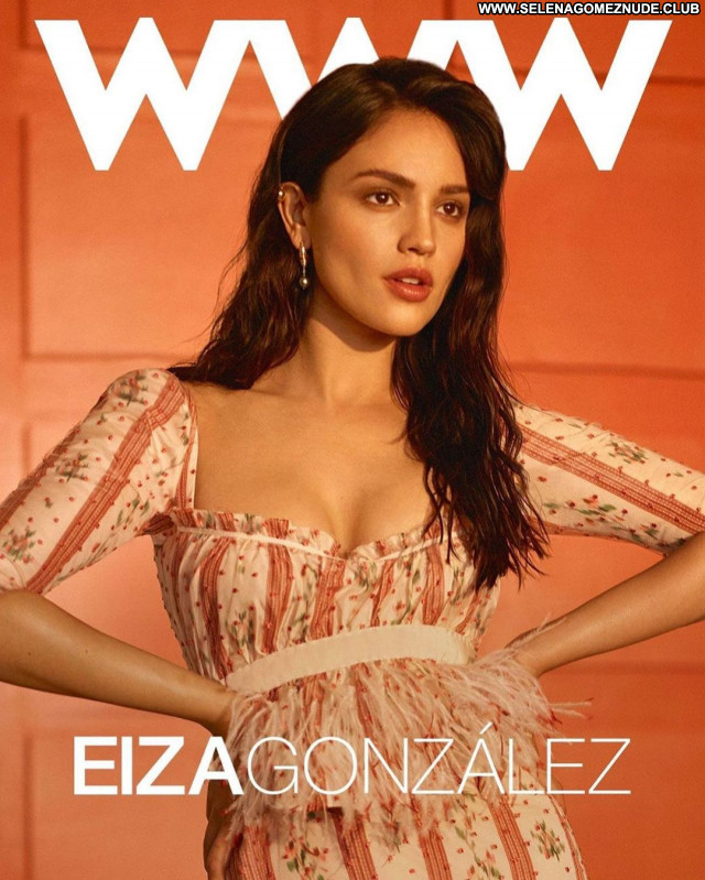 Eiza Gonzalez No Source Sexy Beautiful Celebrity Babe Posing Hot