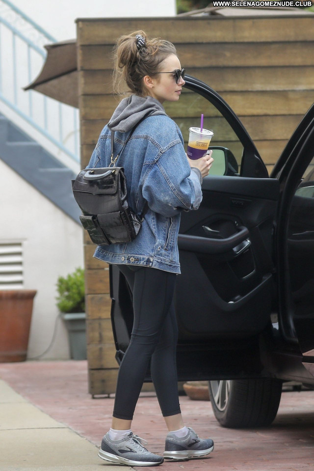Lily Collins No Source Posing Hot Celebrity Beautiful Sexy Babe