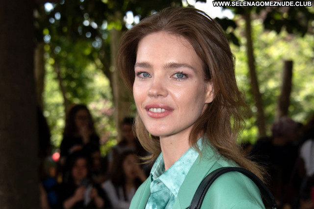 Natalia Vodianova No Source Posing Hot Babe Celebrity Sexy Beautiful