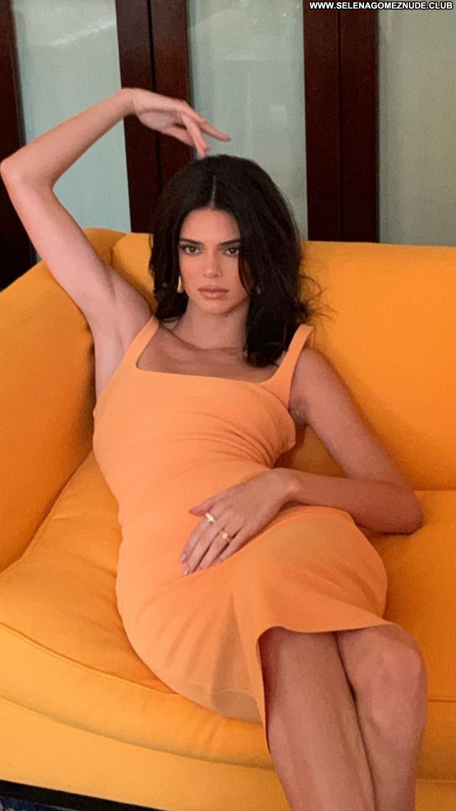 Kendall Jenner No Source Beautiful Celebrity Sexy Babe Posing Hot