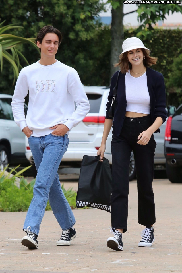 Kaia Gerber No Source Sexy Posing Hot Beautiful Babe Celebrity