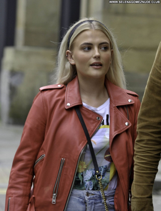 Lucy Fallon No Source Sexy Beautiful Posing Hot Celebrity Babe