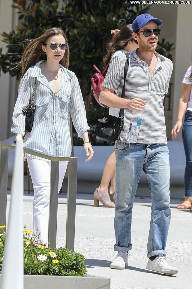Lily Collins No Source  Celebrity Babe Posing Hot Sexy Beautiful