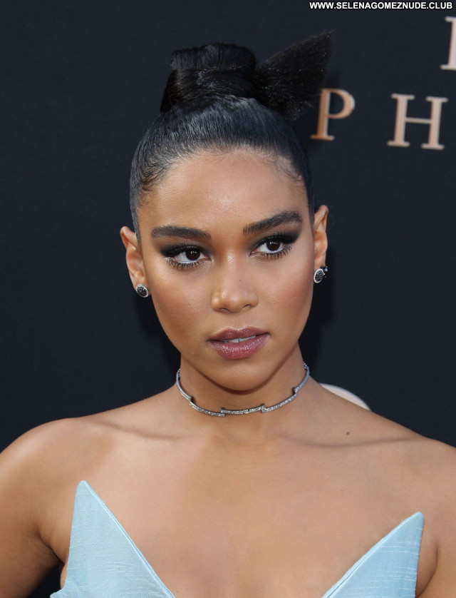 Alexandra Shipp No Source Celebrity Sexy Beautiful Posing Hot Babe